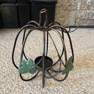 Metal Pumpkin Tea Light Holder